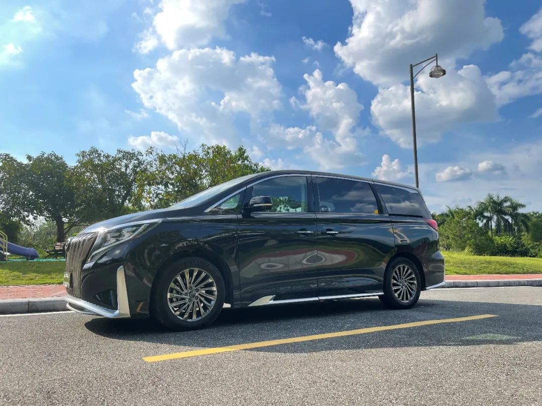 试驾| mpv,我是你的破壁人! 广汽传祺m8大师版