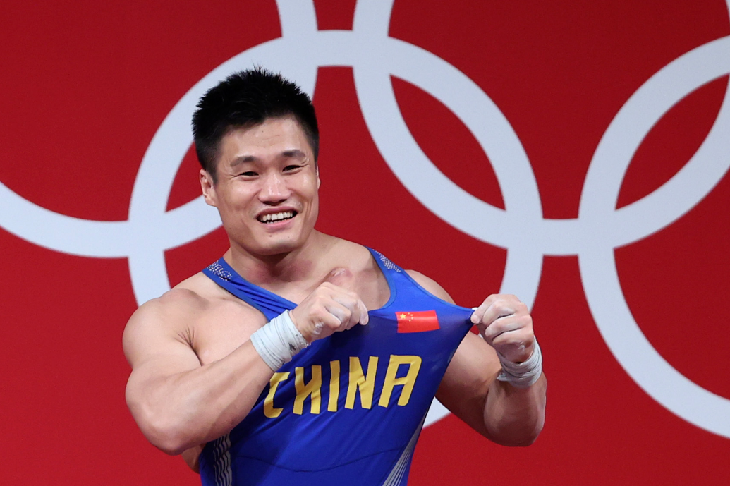 中国男举4人悉数摘金主教练于杰却只给打了99分