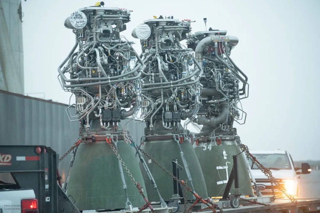 29个猛禽发动机最低7500吨推力spacex超重型助推器发动机绝对的野兽