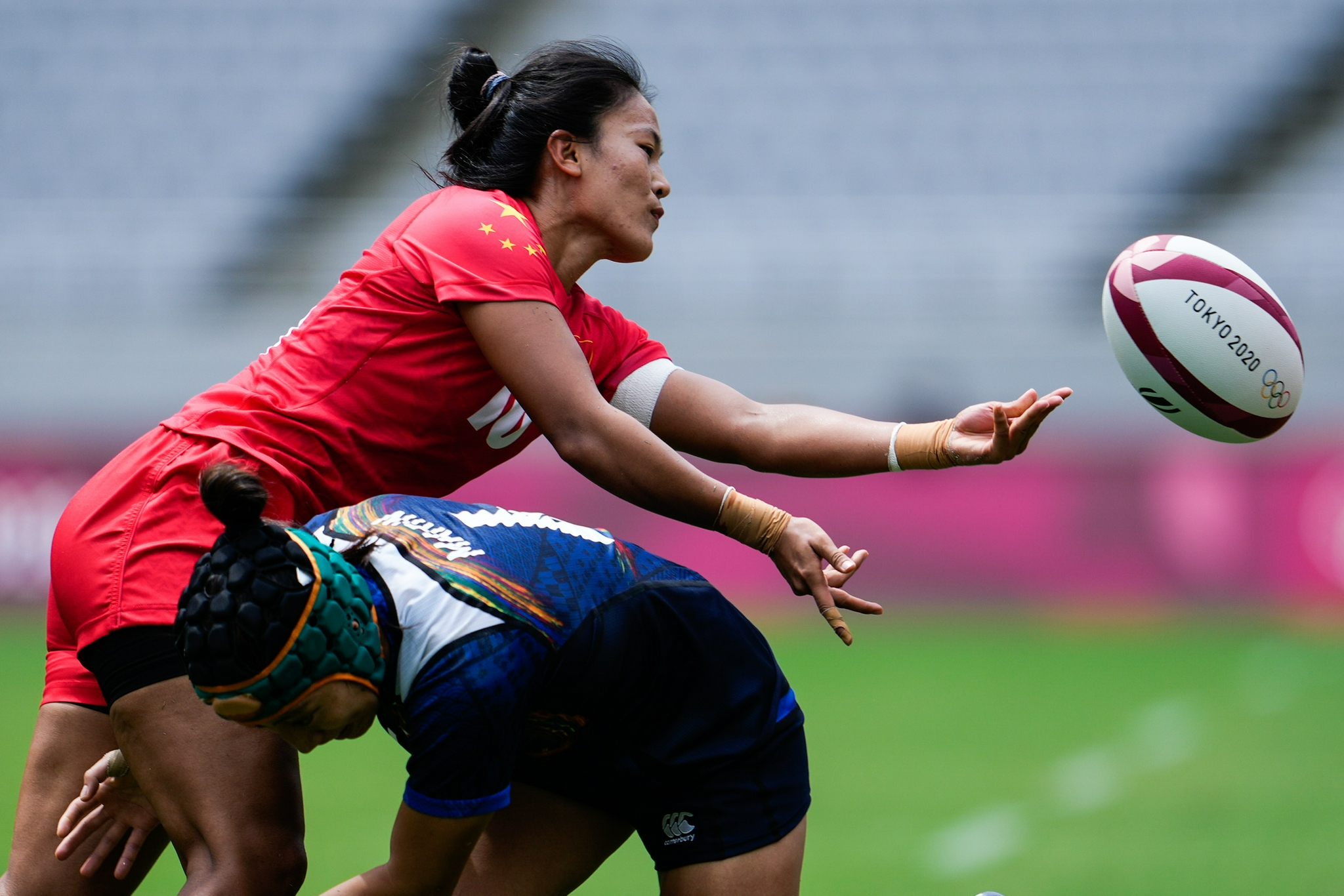 290击败日本记住这群姑娘中国女子七人制橄榄球队