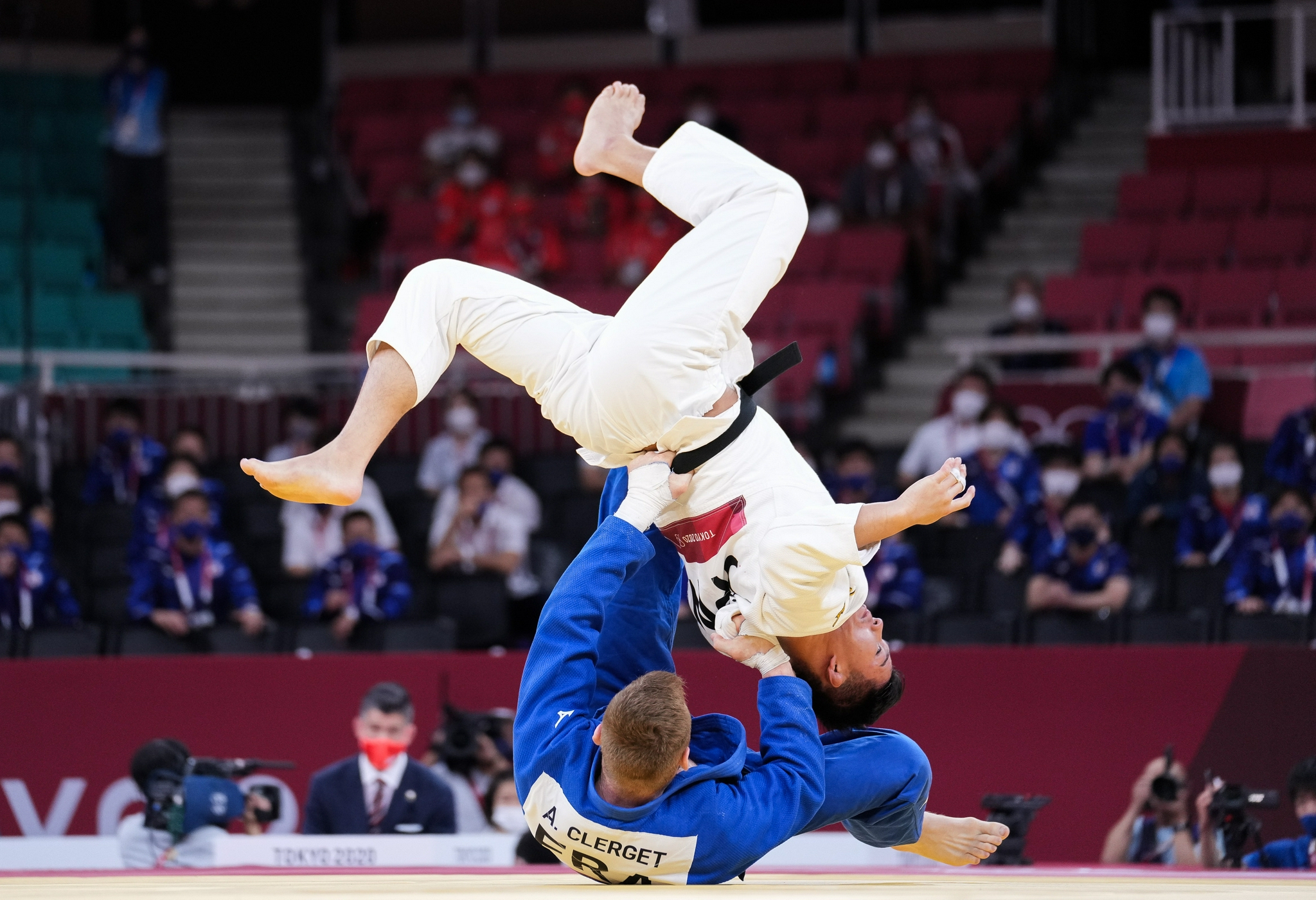 柔道法国队获得混合团体赛冠军