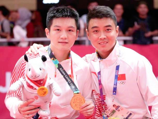 太可惜王皓奥运会3次男单亚军弟子樊振东今年也遗憾止步银牌