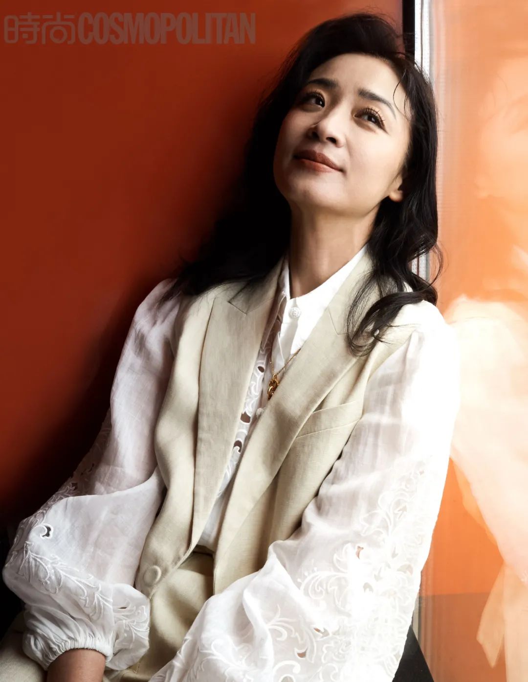 她故事杨婷和戏剧的缘分从20年前她演恋爱的犀牛就开始了