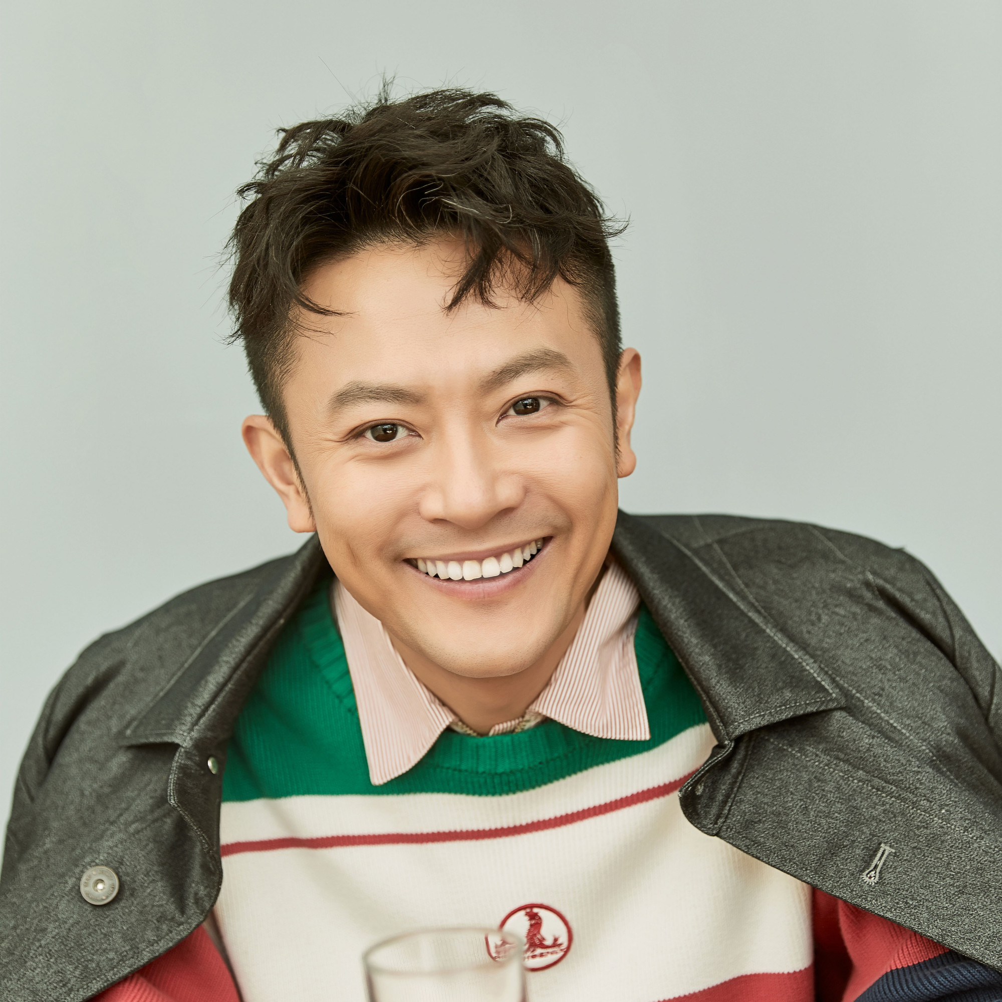 印小天在长城跳舞引热议,及时发文道歉网友仍不买账|印小天|城墙|长城