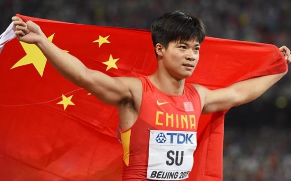 亚洲田径之神苏炳添天赋有多恐怖?大腿肌肉粗如水桶 弹跳超1米休闲区蓝鸢梦想 - Www.slyday.coM 亚洲田径之神苏炳添天赋有多恐怖?大腿肌肉粗如水桶 弹跳超1米休闲区蓝鸢梦想 - Www.slyday.coM