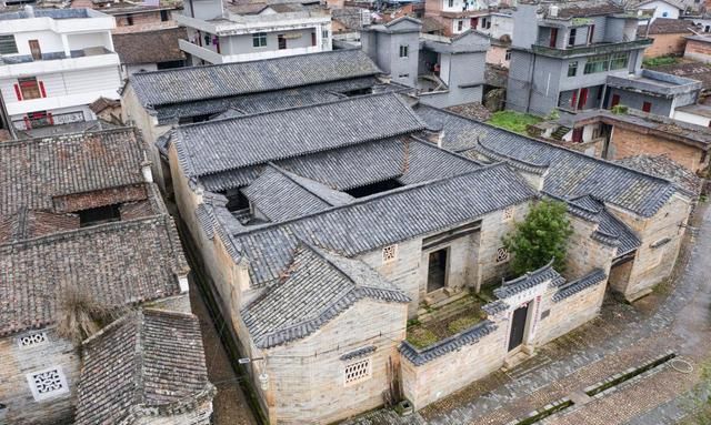 赣州第一美的古村落白鹭古村