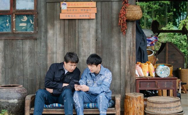 看完盛夏未来的精彩花絮后估计黄磊老师又想砍点什么