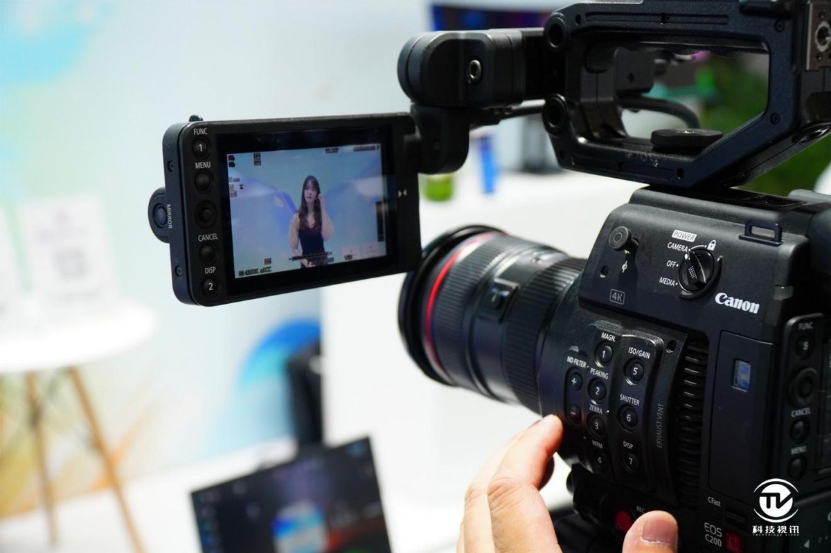 佳能"佳直播"高清直播解决方案助力 p&i 展会直播现场图赏