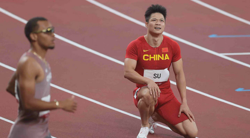意难平!苏炳添第6有原因,起跑受影响,若没红牌有望登领奖台