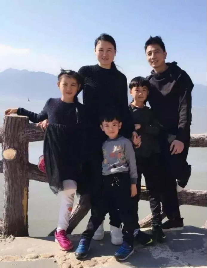 林生斌哥哥卖惨!对网上谣言已报警,早就做出赔偿,弟弟噩梦缠身休闲区蓝鸢梦想 - Www.slyday.coM 林生斌哥哥卖惨!对网上谣言已报警,早就做出赔偿,弟弟噩梦缠身休闲区蓝鸢梦想 - Www.slyday.coM