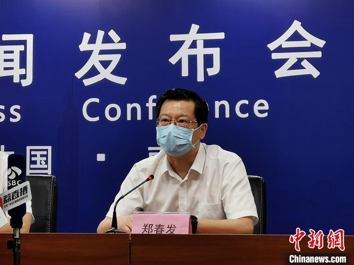 南京地铁全面消毒乘客先验码再刷卡进站 手机新浪网