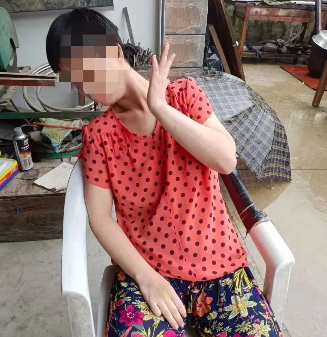 女子"跳舞"停不下来,原因令人心疼|亨廷顿|舞蹈病|舞蹈症_新浪新闻