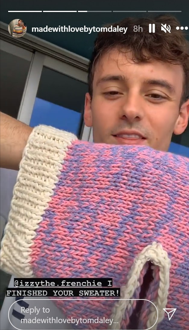 一家三口曝光,儿子老公也好帅|戴利|毛衣|看台_新浪新闻