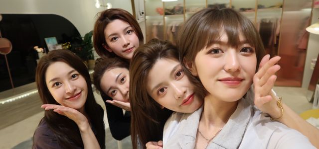 心动4：方彬涵晒女生聚餐照,女四因头发挡住女二,两人均被网暴休闲区蓝鸢梦想 - Www.slyday.coM