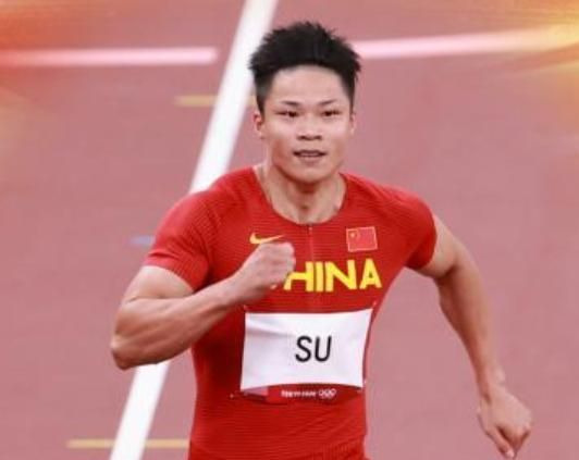 两代飞人传承!刘翔祝贺苏炳添进百米决赛：封神!9秒83!休闲区蓝鸢梦想 - Www.slyday.coM