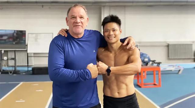 苏炳添的美国教练说:很遗憾!是我的错,他本可以在决赛中跑更快休闲区蓝鸢梦想 - Www.slyday.coM 苏炳添的美国教练说:很遗憾!是我的错,他本可以在决赛中跑更快休闲区蓝鸢梦想 - Www.slyday.coM