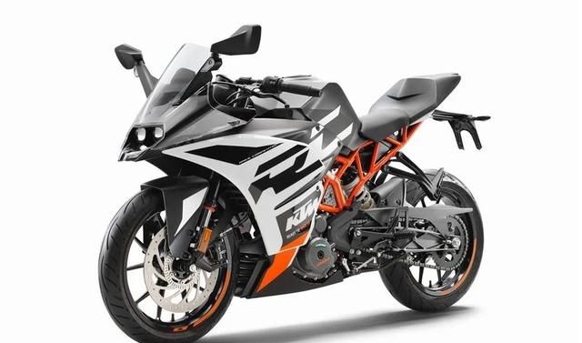 390设计了蓝橙配色涂装,类似2021款1290 super duke r新款rc390可谓是