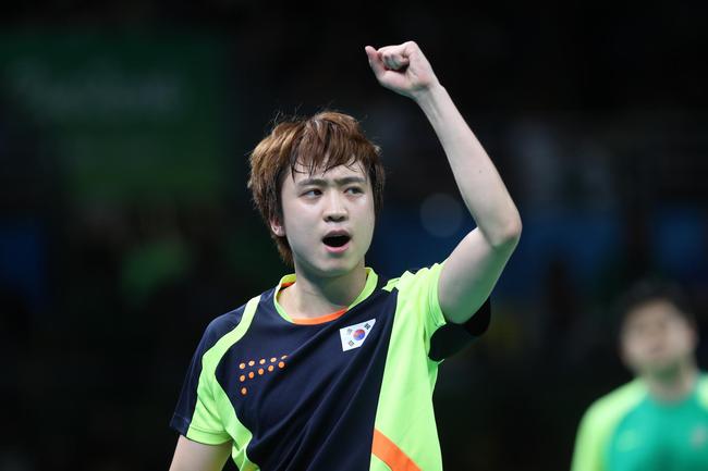 首支晋级四强队伍出炉,巴西男团惨遭横扫,静候国乒会师半决赛