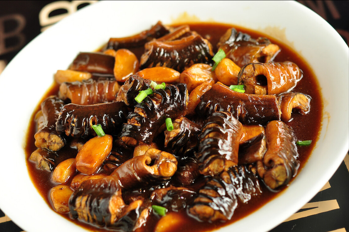 黄鳝好吃腥味重，大厨分享技巧，谨记2个步骤，又香又嫩无腥味|黄鳝|腥味|大厨_新浪新闻