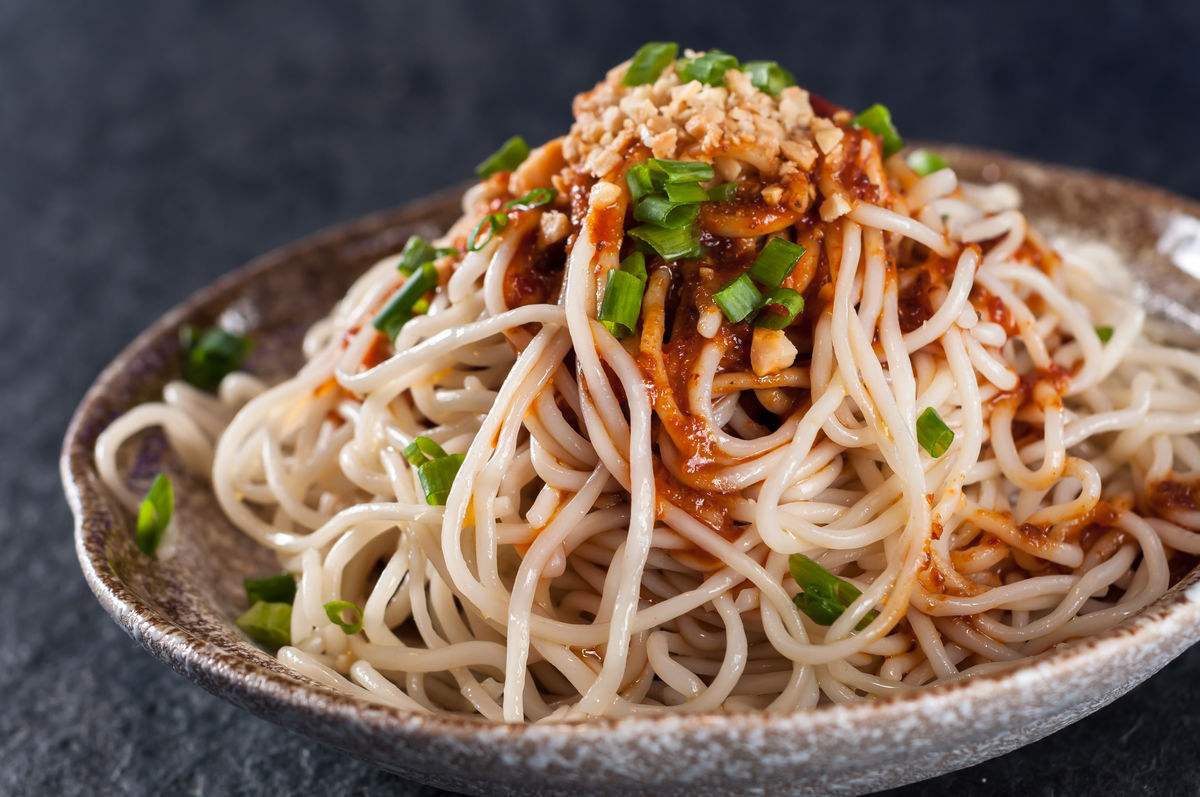 夏季美食韩式凉拌面,清凉爽口,冰凉解暑,快试试吧|凉拌面|辣白菜|步骤