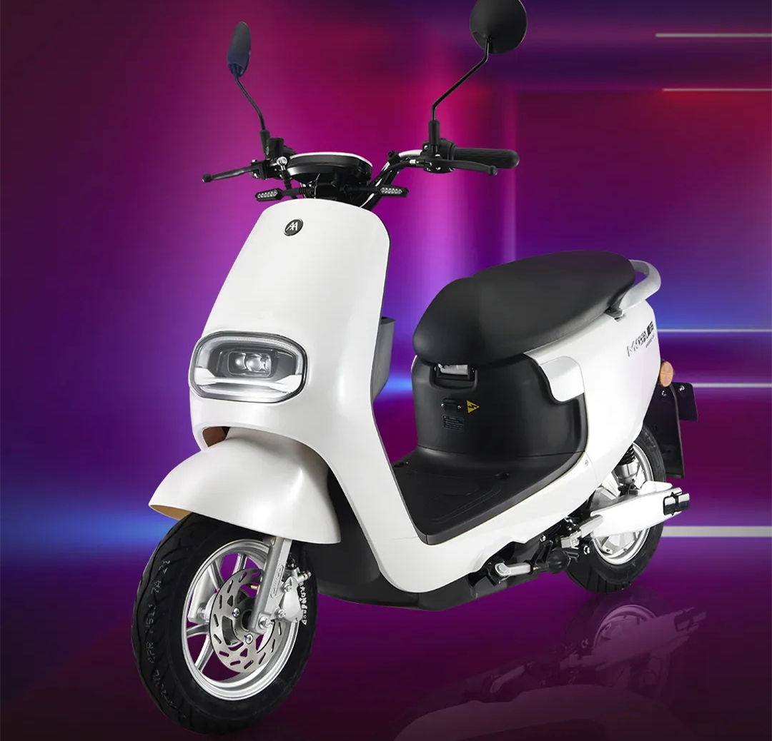 2,麦m385作为一款个性化的电动车,其拥有两种骑行模式,分别为正常模式