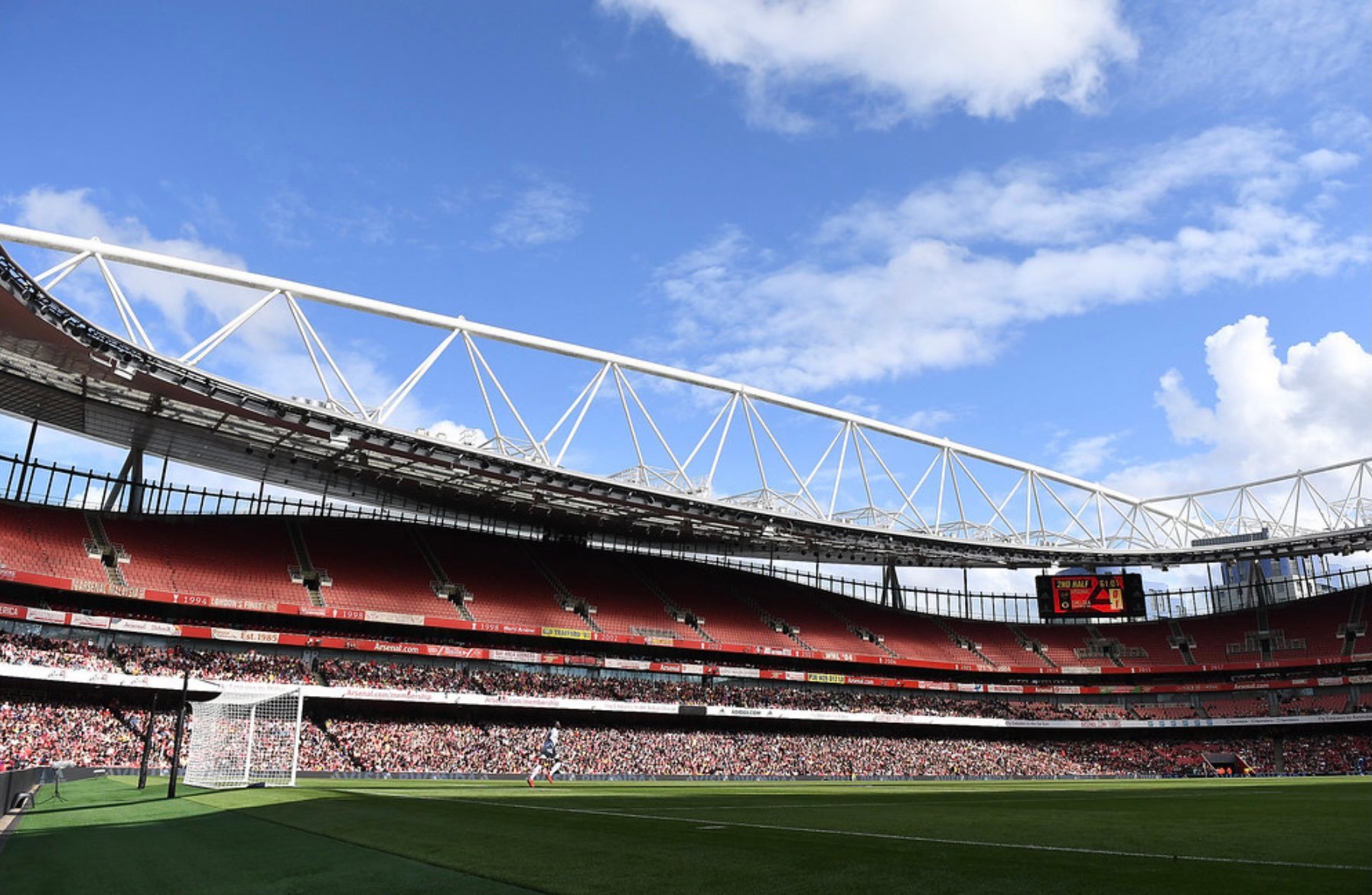 迎来球迷回归的酋长球场,久违了