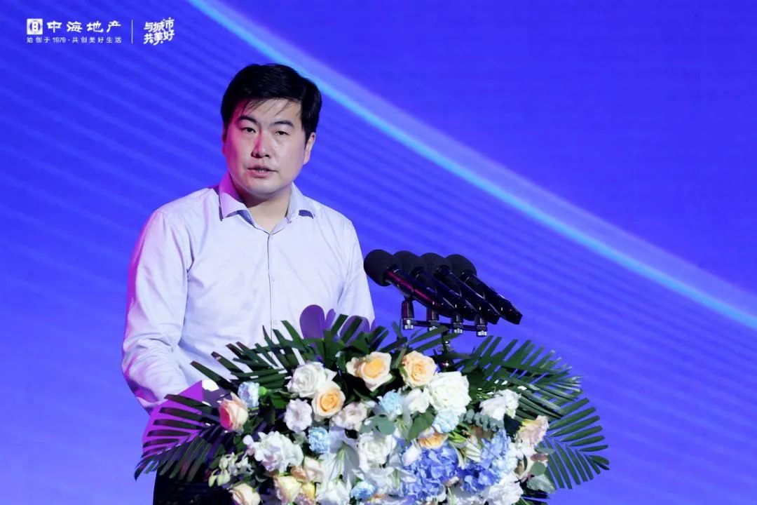 锋,华山街道党工委书记毕经海,华山街道党工委副书记,办事处主任于涛