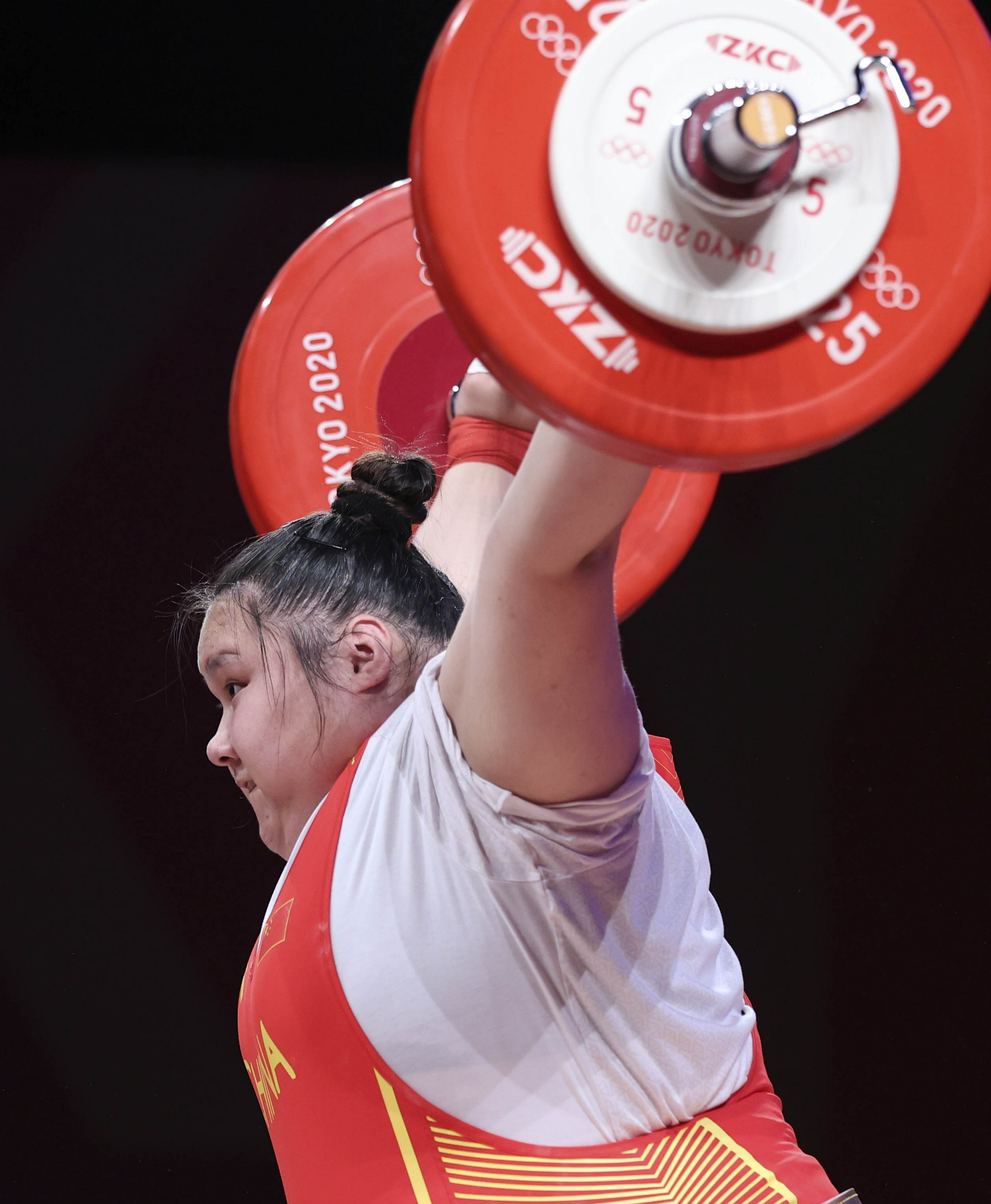 第29金!李雯雯为中国举重队完美收官