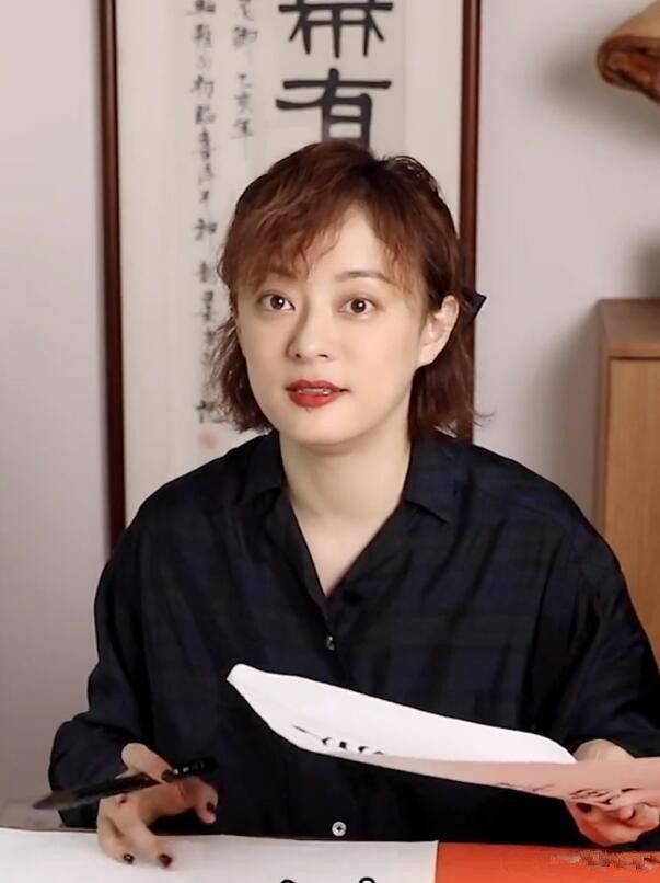 孙俪不拍戏都胖了,脖颈都有皱纹了,中年妇女感真实不假!