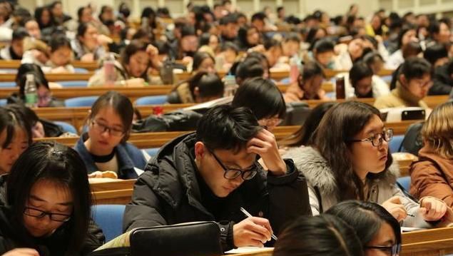 江苏应届生央国企选择 考公和央国企哪个更好