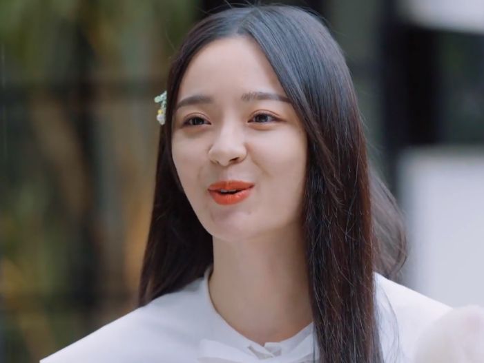 忠诚是爱情的基础:李莎旻子称感情"专一"是唯一的要求|女儿们的恋爱