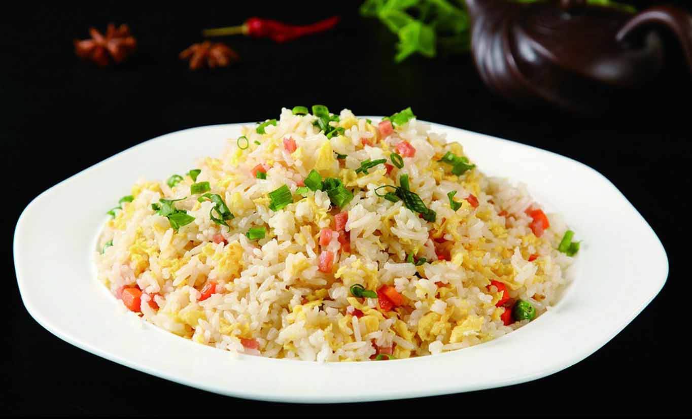 黑椒杂蔬蛋炒饭简单好吃的家常美味新手也能轻松做好