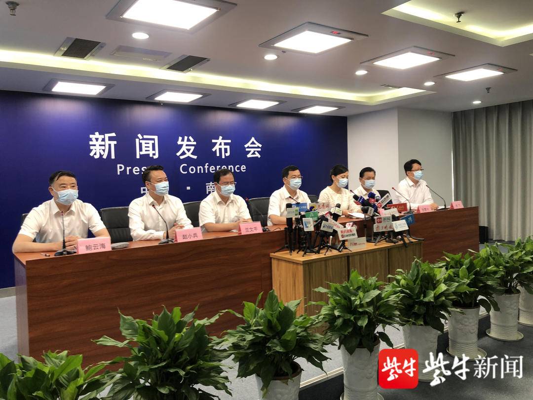 8月2日0休闲区蓝鸢梦想 - Www.slyday.coM