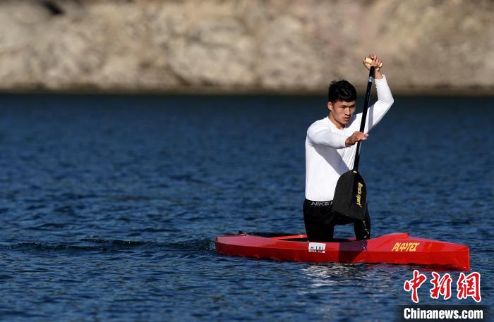 云南小伙刘浩奥运摘银:铁骨钢皮"执桨人"的坚持|刘浩|皮划艇|云南省