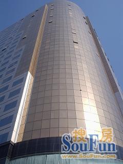 (九)玉城大厦写字楼房源挂牌量为24套,写字楼出售均价24590元/㎡,环比