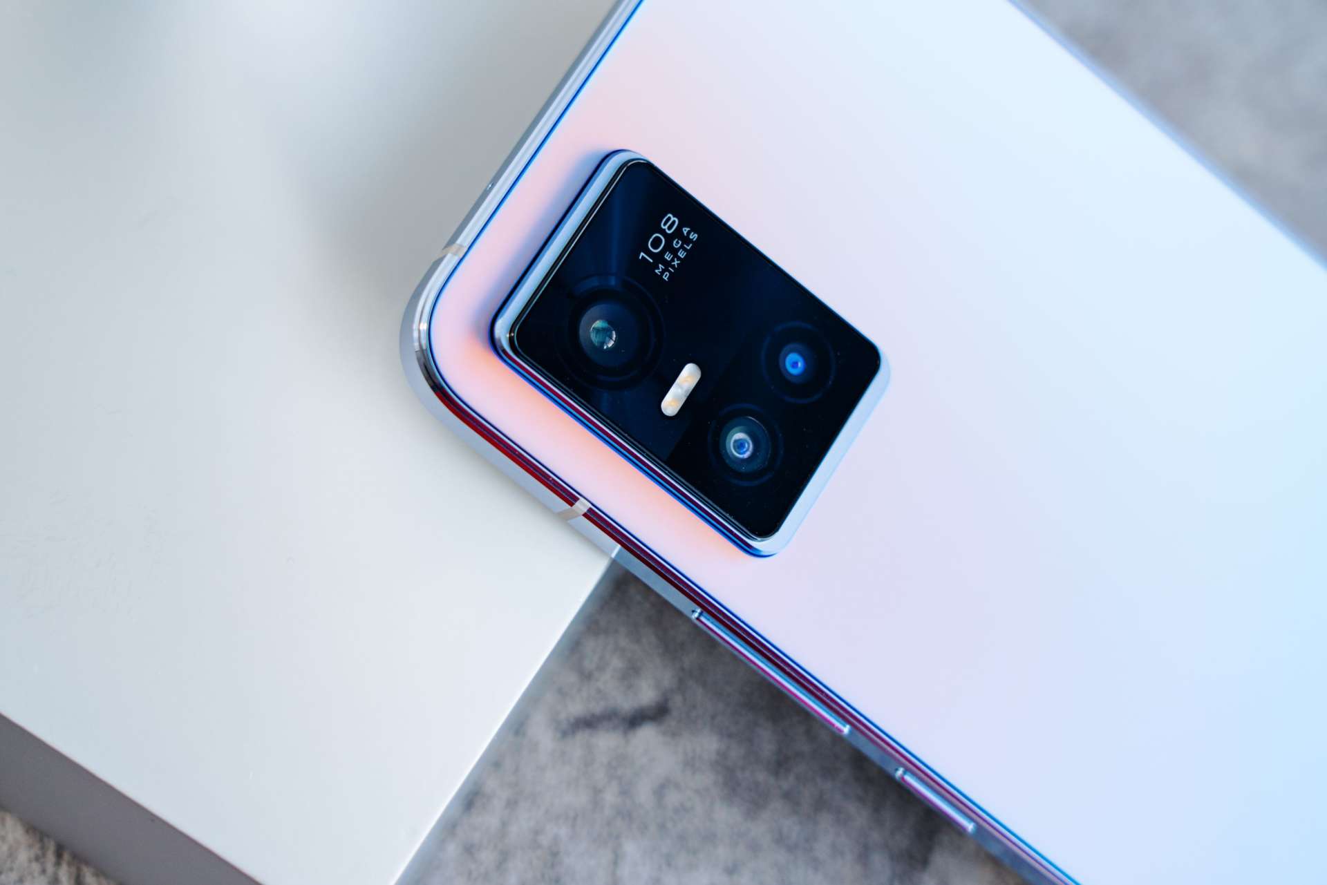 vivo s10 pro:要玩就玩不一样的__财经头条