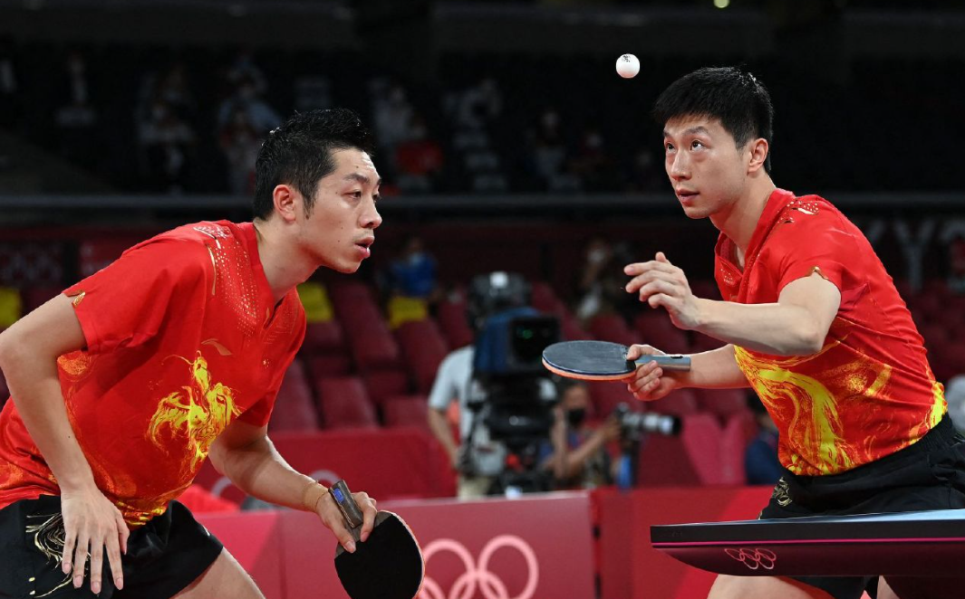 开门红马龙许昕抢下第一分霸气横扫韩国男双单局连追6分