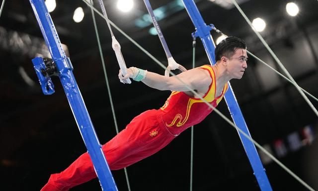 奥运吊环冠军刘洋比赛过程走红撞脸某知名港星发力表情成焦点