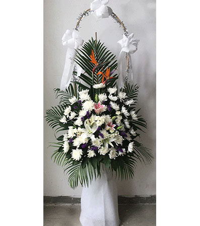 白事花篮:送几个白事花篮合适,白事花篮价钱贵不贵?