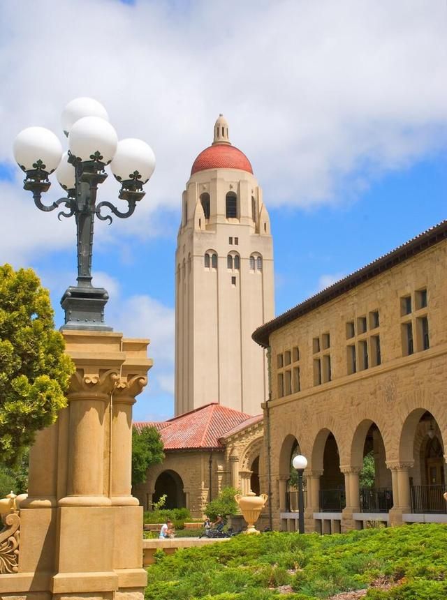 《斯坦福大学写作课》一本好书胜过两个 写作培训班|斯坦福大学写作课