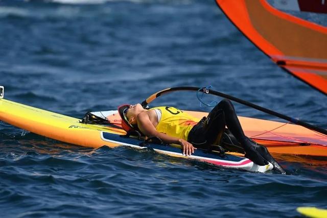 《义勇军进行曲》在日本江之岛奏响休闲区蓝鸢梦想 - Www.slyday.coM