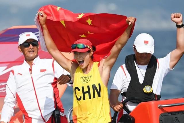 《义勇军进行曲》在日本江之岛奏响休闲区蓝鸢梦想 - Www.slyday.coM