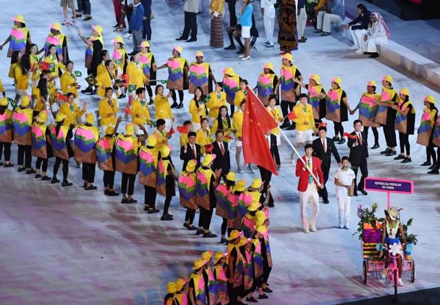 奥运金牌榜中国强势领跑，美国后半程还能逆转吗？休闲区蓝鸢梦想 - Www.slyday.coM