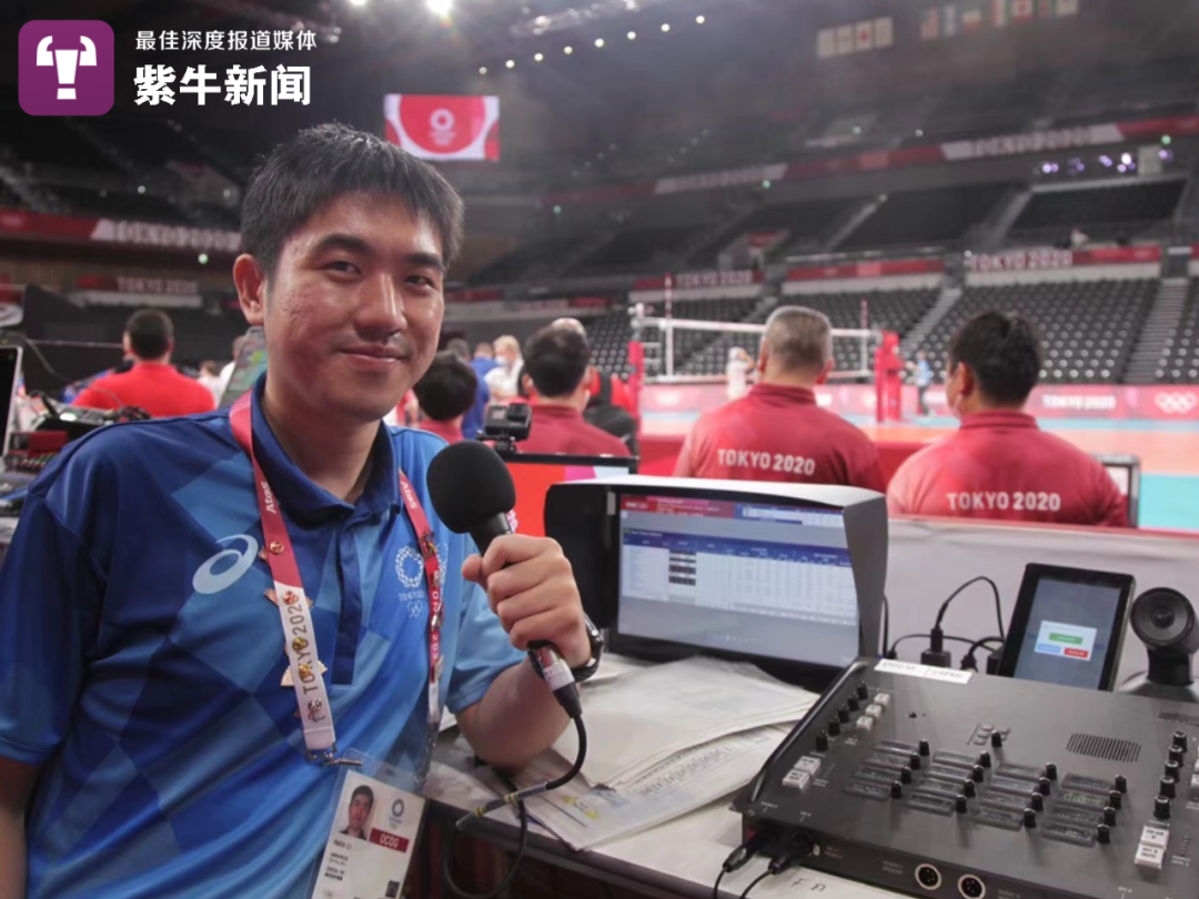 80后的李和林是南京人,本职工作是金融,成为国际体育赛事的主持人是