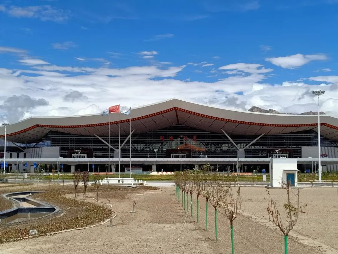 拉萨贡嘎国际机场 - 海口新华正达空港服务有限公司