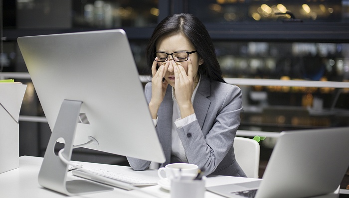 上班996用眼007九成职场人存在视疲劳问题