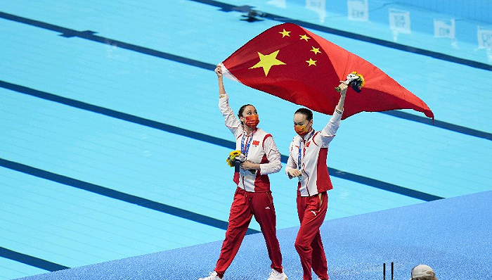 战东京 8月4日 花游摘银 多项目顺利晋级 新浪科技 新浪网