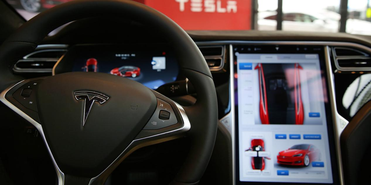 马斯克夸大特斯拉自动驾驶能力，Autopilot系统目前只能达成L2级休闲区蓝鸢梦想 - Www.slyday.coM