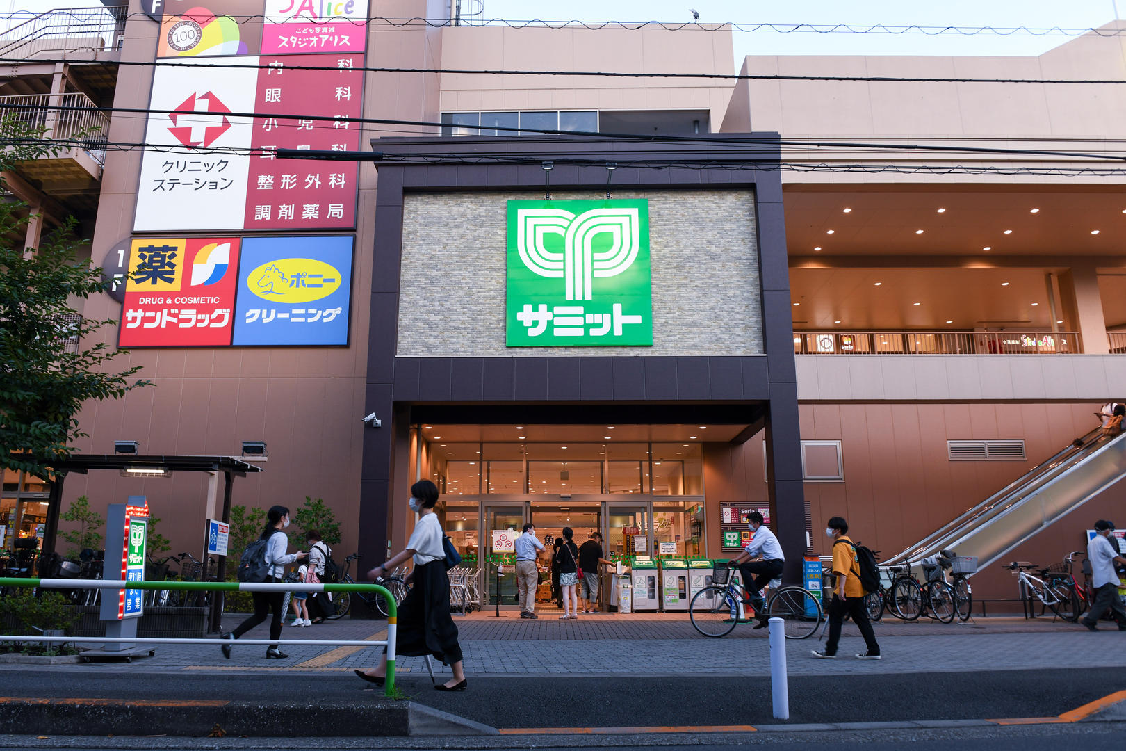 日本东京的一家超市图据视觉中国