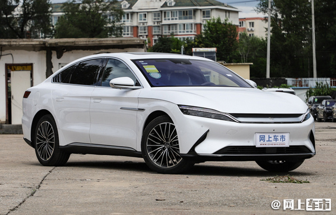 比亚迪汉ev新入门车型售20.98万,比model 3更大更便宜